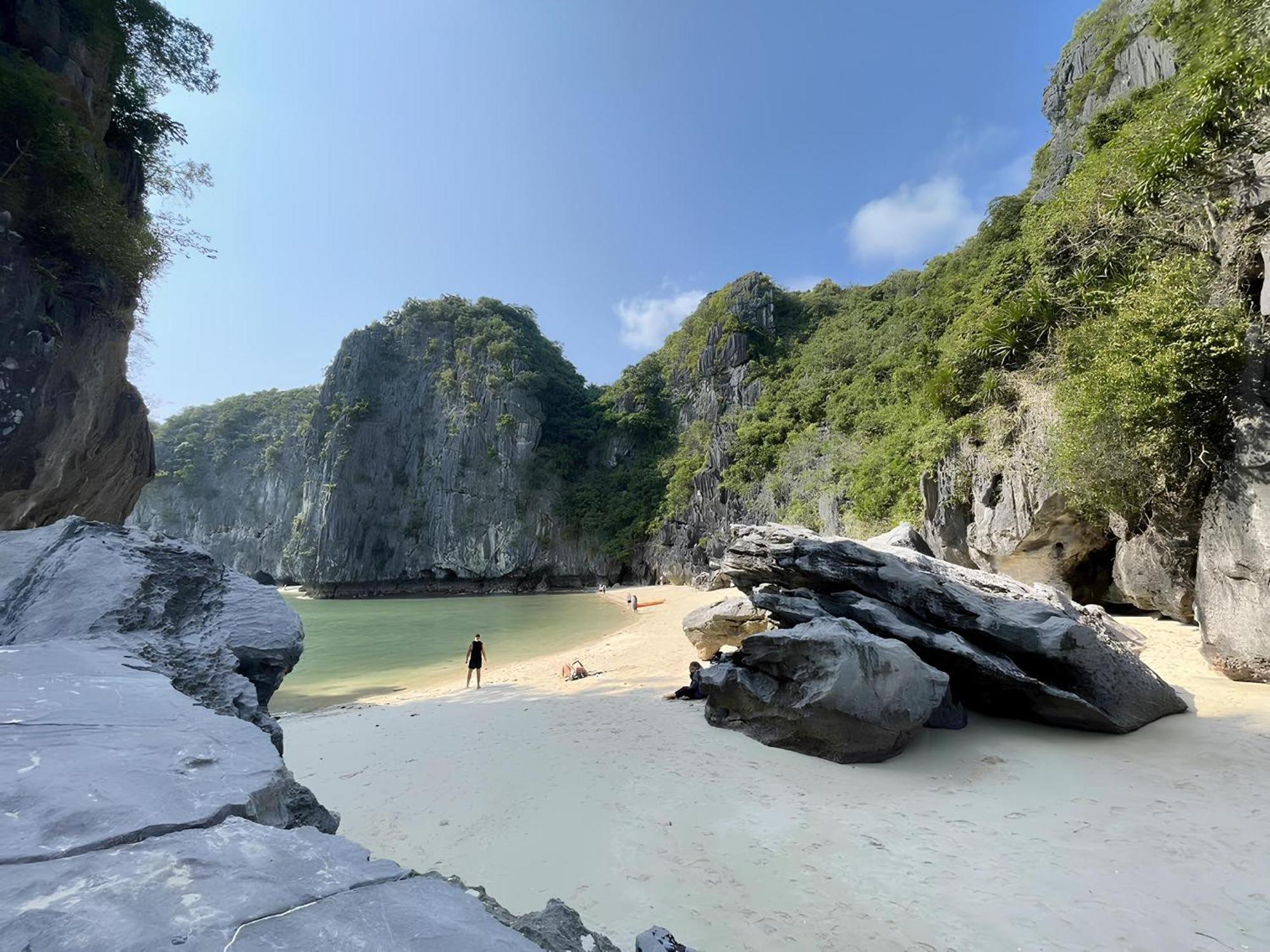 Tung Quang Hotel Dong Khe Sau Eksteriør bilde