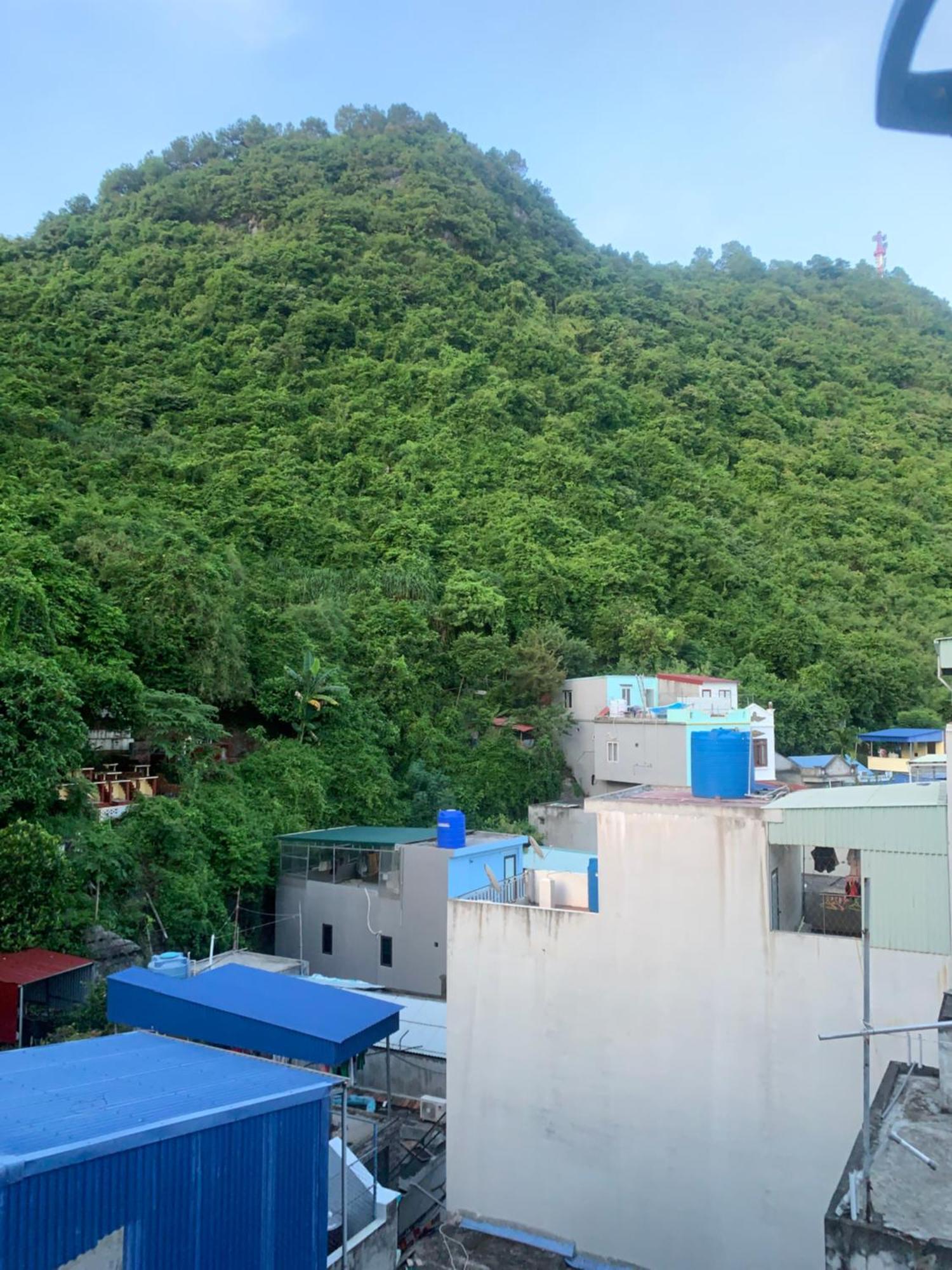 Tung Quang Hotel Dong Khe Sau Eksteriør bilde
