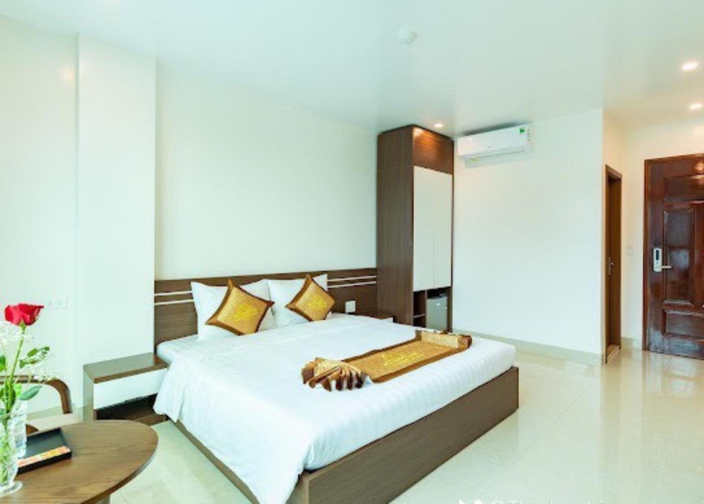 Tung Quang Hotel Dong Khe Sau Eksteriør bilde